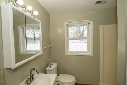 54570 Bethany Dr, Mishawaka IN  46545-2221 exterior