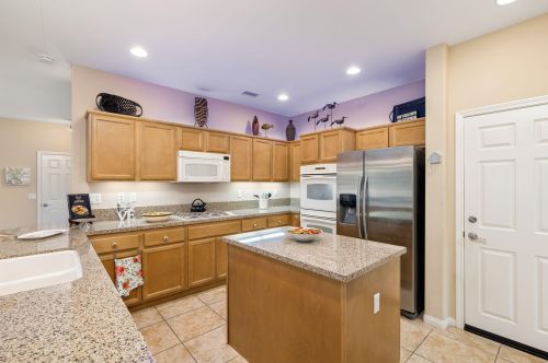 81160 Victoria Ln, La Quinta CA  92253-9351 exterior