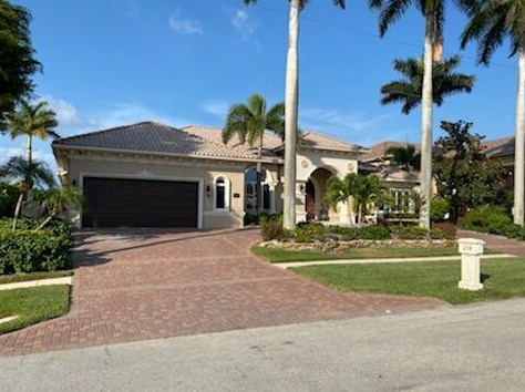 239 Polynesia Ct, Marco Island, FL 34145-3825