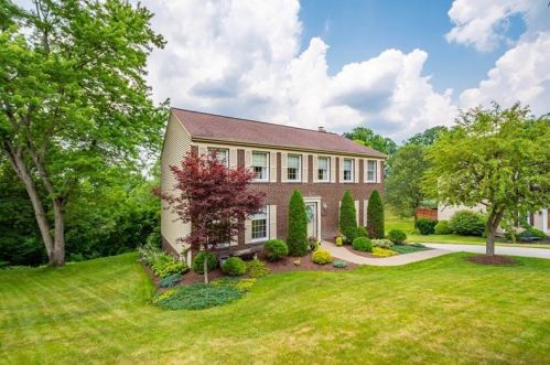 1552 Glenwood Rd, Pittsburgh, PA 15241-2836
