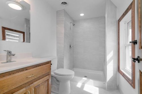 408 Center St, Beaver Dam WI  53916-2050 exterior