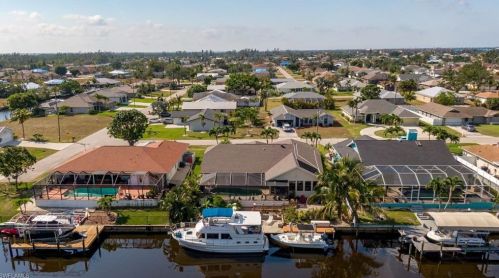 2219 10th Ln, Cape Coral FL  33990-1908 exterior