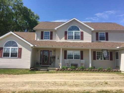 13600 Carter Hill Rd, Corry, PA 16407-8919