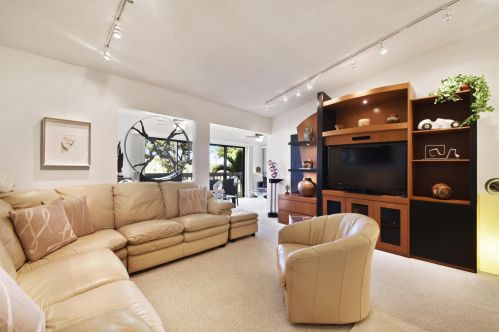 1111 Duncan Cir, West Palm Beach, FL 33418-8023