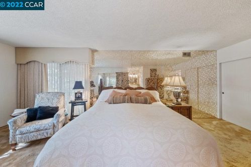 975 Kilkenny Way, Pinole CA  94564-2717 exterior