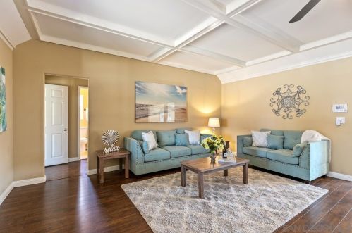 1521 Melody Ln, El Cajon CA  92019-2016 exterior