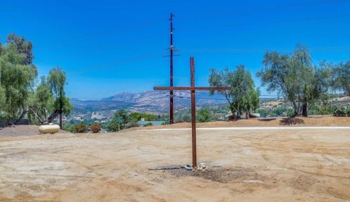 1707 Panettah Dr, Alpine CA  91901-2934 exterior