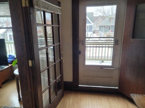 2831 Frederick Ave, Milwaukee WI 53211-3643 exterior