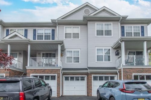216 Sheffield Ct, Parsippany NJ  07834-3473 exterior