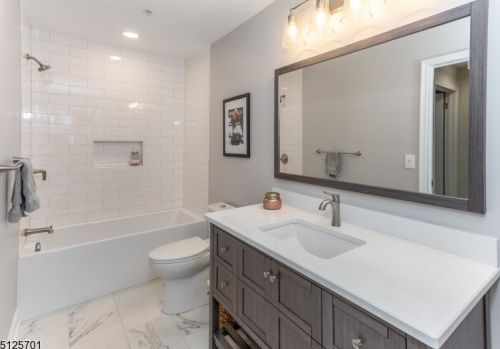 291 Riveredge Dr, Chatham Township NJ  07928-3104 exterior