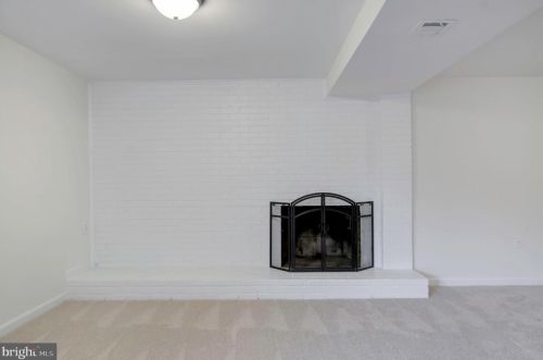 13404 Nickleson Dr, Woodbridge VA  22193-4131 exterior