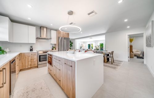 510 Gardenia Ter, Delray Beach FL  33444-1715 exterior