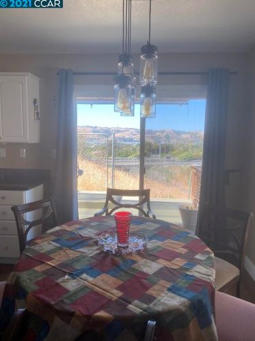 1771 Clos Duvall Ct, Benicia CA  94510-2327 exterior