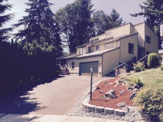 1967 Brightwood Ct, Salem, OR 97302-2405