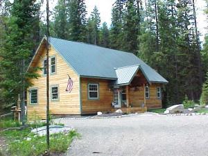 2783 Highway 20, Colville, WA 99114-9009
