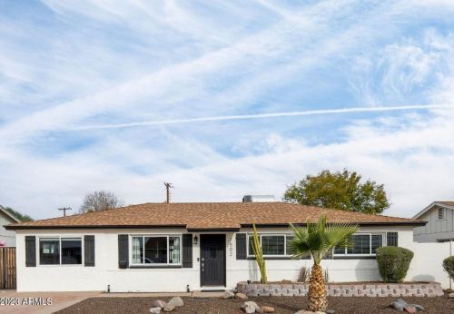 7502 Pierce St, Scottsdale, AZ 85257-4348