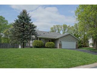 3873 Westbury Dr, Saint Paul, MN 55123-2086