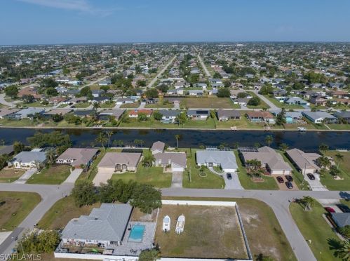 1908 6th Ave, Cape Coral, FL 33909-9215