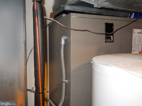 725 44 St, Philadelphia PA  19104-2910 exterior