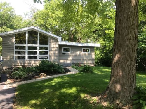 1279 85, Milwaukee WI  53214-2963 exterior