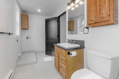 408 Center St, Beaver Dam WI  53916-2050 exterior