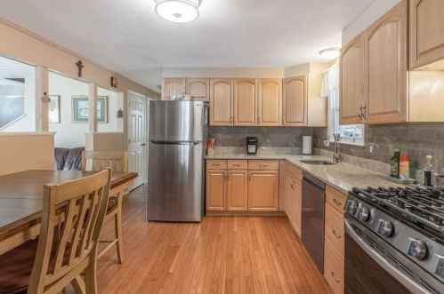 176 Andover Rd, Billerica MA 01821-1953 exterior