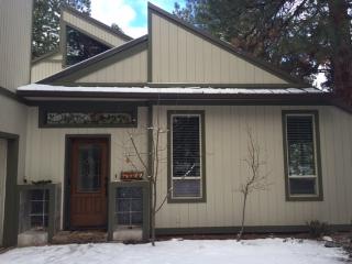 63355 Silverado Dr, Bend, OR 97701-8579