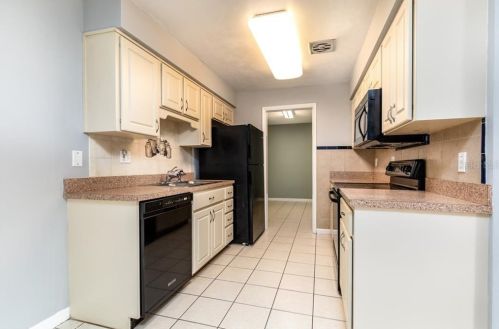 9 Davis St, Beverly Hills FL  34465-3615 exterior