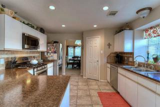 4211 Meadows Dr, Sugar Land TX  77479-5127 exterior