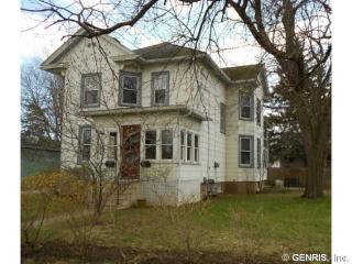 13 Clark St, Canandaigua NY  14424-1705 exterior