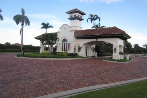 249 Fascino Cir, Fort Pierce FL  34984-6630 exterior