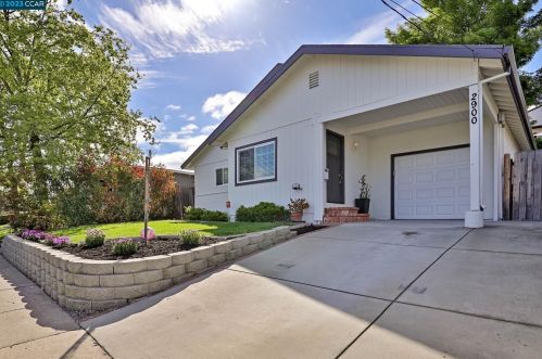 2900 Hilltop Rd, Concord, CA 94520-5412