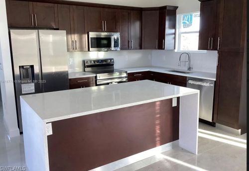 3509 16th St, Lehigh Acres, FL 33976-3402
