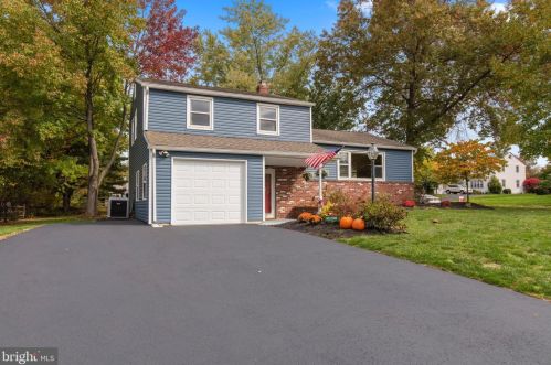1315 Stonybrook Ln, Lansdale, PA 19446-4622