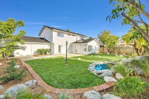 1501 Shenandoah St, Placentia CA  92870-2929 exterior