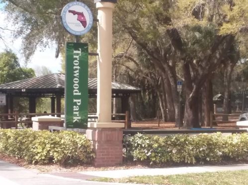 1302 Casa Park Cir, Casselberry FL  32708-5401 exterior