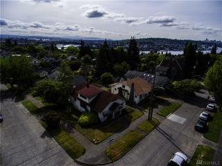 4030 Meridian Ave, Seattle, WA 98103-8306