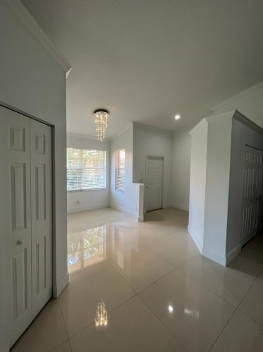 305 Coral Trace Cir, Delray Beach FL  33445-3619 exterior