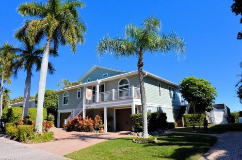 21501 Widgeon Ter, Fort Myers Beach, FL 33931-4331