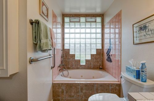 1730 Port Westbourne Pl, Newport Beach CA  92660-5330 exterior