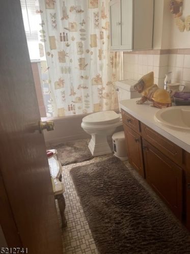 39 Tremont Ter, Irvington NJ  07111-2626 exterior