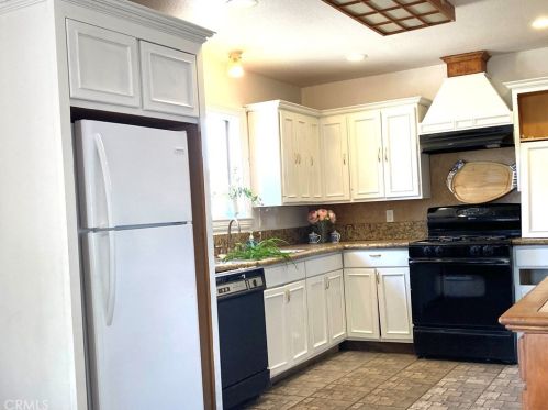 7512 Newcomb St, San Bernardino CA  92410-4334 exterior