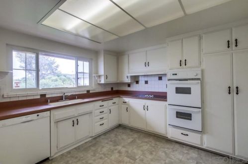 12431 Pipo Rd, San Diego, CA 92128-3032