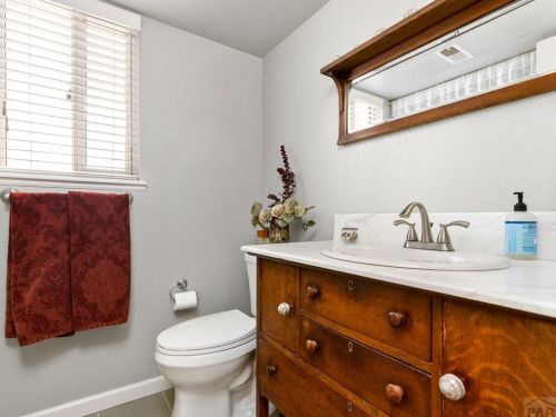 97 Ironweed Dr, Pueblo CO 81001-1043 exterior