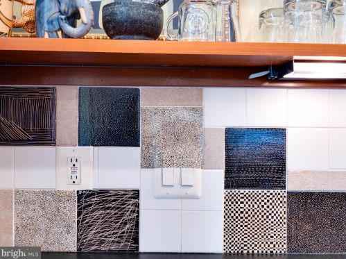 633 A St, Washington DC  20003-1224 exterior