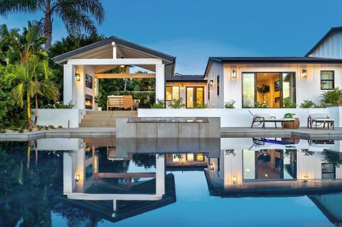 1170 Chinquapin Ave, Carlsbad CA  92008-3543 exterior