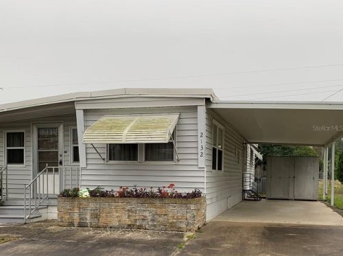 2132 Kepner Dr, Tarpon Springs, FL 34691-4248