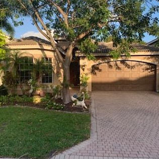10568 Walnut Valley Dr, Boynton Beach, FL 33473-4842