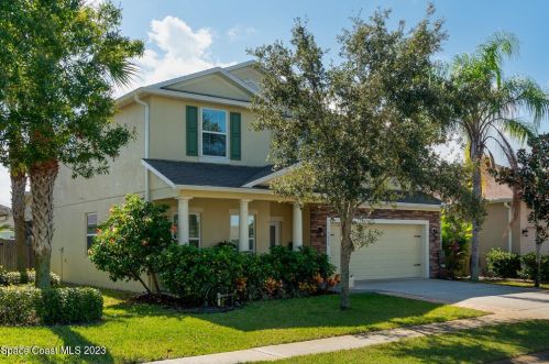 3220 Constellation Dr, Melbourne FL 32940-2365 exterior
