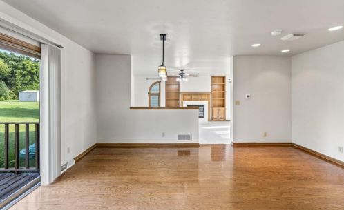 8219 57 Ave, Kenosha WI 53142-4728 exterior